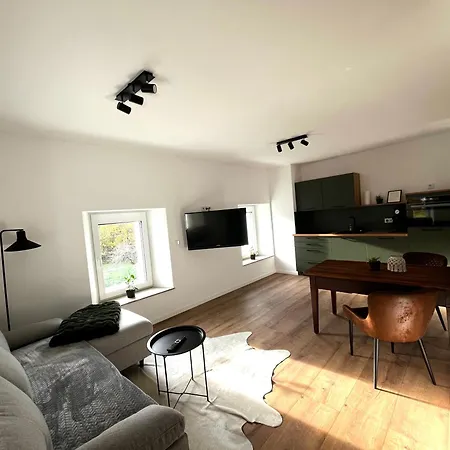 Martha Und Nikla Appartement