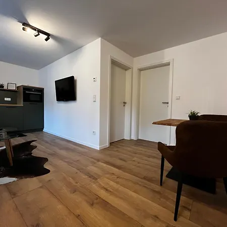 Apartment Martha Und Nikla Philippsheim